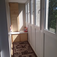 Остекление и отделка балкона в квартире